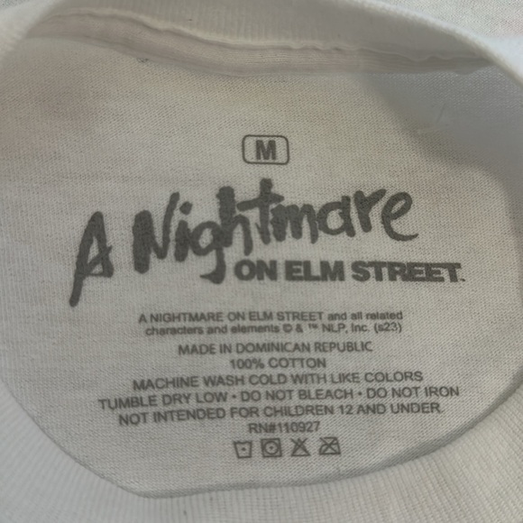 Freddy Krueger -  A Nightmare On Elm Street Men's T-Shirt NWOT WHITE medium - Picture 6 of 9